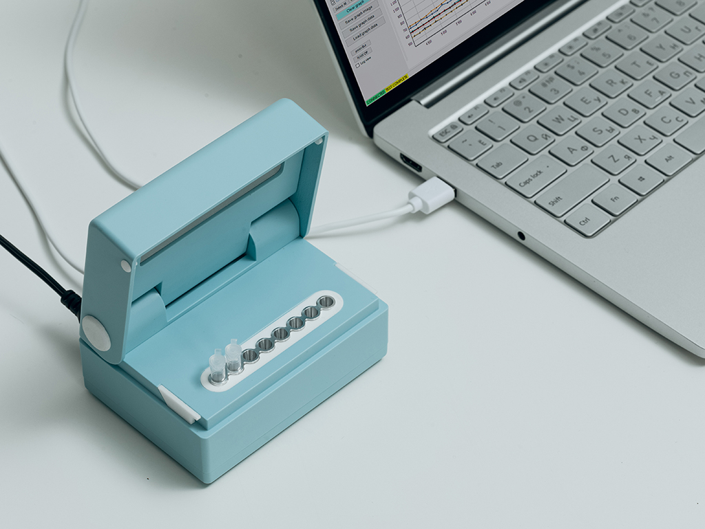 ДНК-амплификатор в "реальном времени", для изотермической амплификации, 1 канал, 8×0,2 мл, Lampix 8, Россия